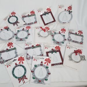 Lot of 15 2021 Picture Frame Chrstmas Ornaments